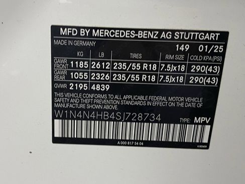 Certified 2025 Mercedes-Benz GLA 250 4MATIC image 20