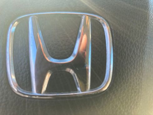 Used 2017 Honda HR-V EX-L image 31