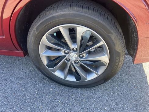 Certified 2022 Buick Encore GX Essence w/ Advanced Technology Package image 10