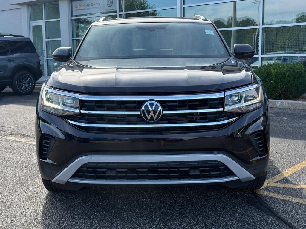 Used 2023 Volkswagen Atlas Cross Sport SE w/ Panoramic Sunroof Package AWD/4WD image 9