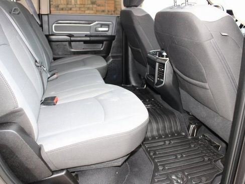 Used 2019 RAM 2500 Big Horn image 16