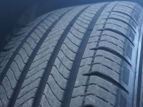 Used 2025 Chevrolet Equinox EV LT w/ Convenience Package image 35