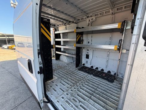 Used 2021 RAM ProMaster 2500 FWD image 17
