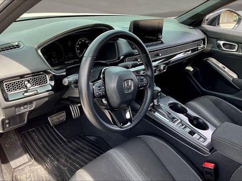 Used 2023 Honda Civic Sport image 16