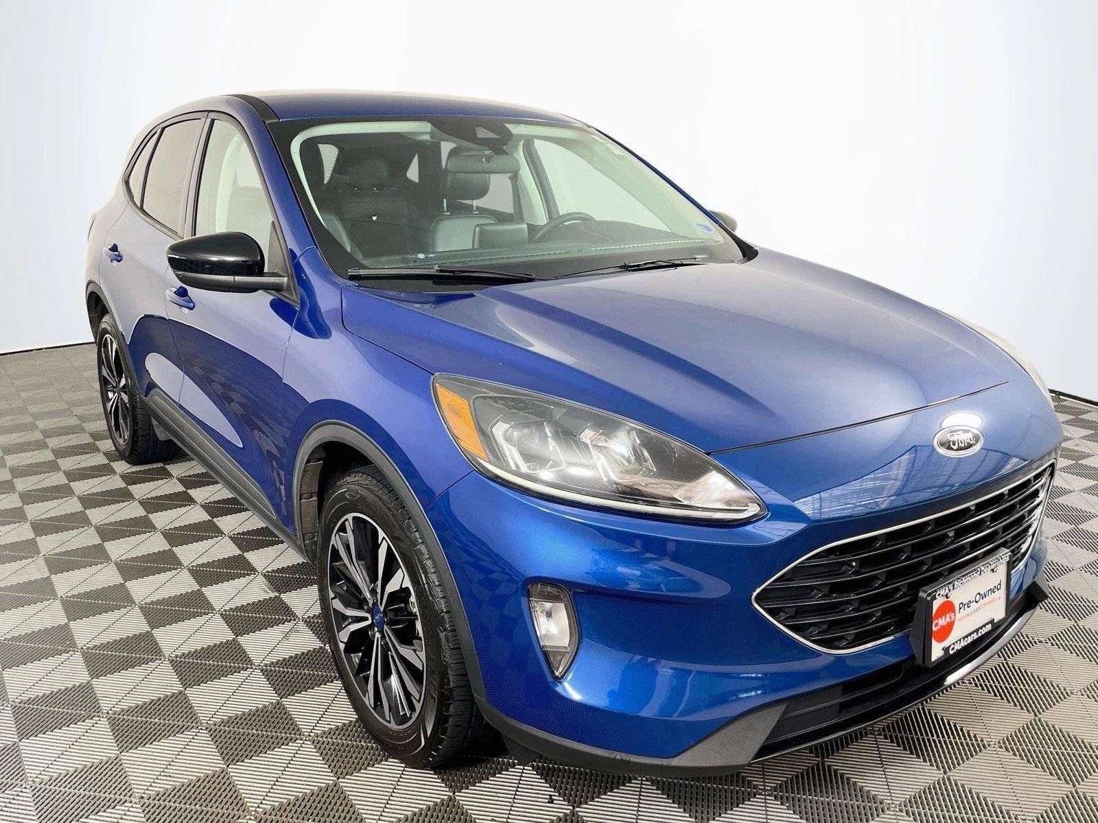 Used 2022 Ford Escape SEL w/ SEL Stealth AWD Package image 1