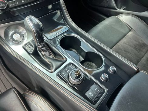 Used 2023 Nissan Maxima SR w/ Sport Mat Group FWD image 24