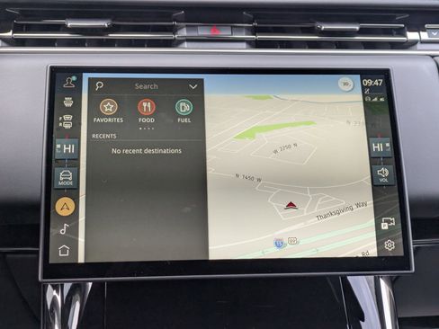 Certified 2024 Land Rover Range Rover Sport Dynamic SE image 21