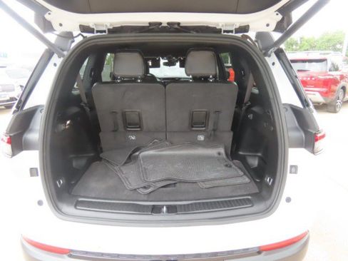 Used 2021 Jeep Grand Cherokee L Laredo AWD/4WD image 12