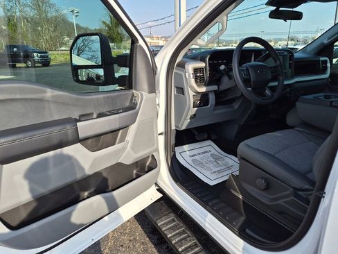 Used 2024 Ford F250 XL w/ STX Appearance Package image 10