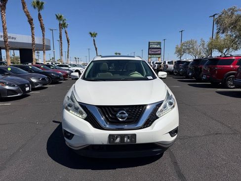 Used 2015 Nissan Murano Platinum w/ Platinum Technology Package AWD/4WD image 2