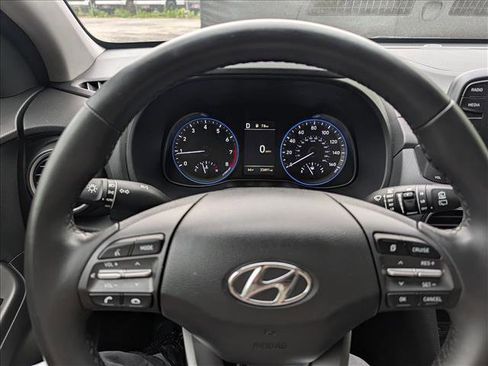 Certified 2021 Hyundai Kona SEL AWD/4WD image 35