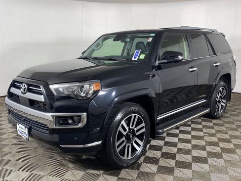 Used 2023 Toyota 4Runner Limited AWD/4WD image 2