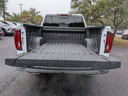 New 2026 GMC Sierra 1500 SLT w/ SLT Premium Plus Package image 14