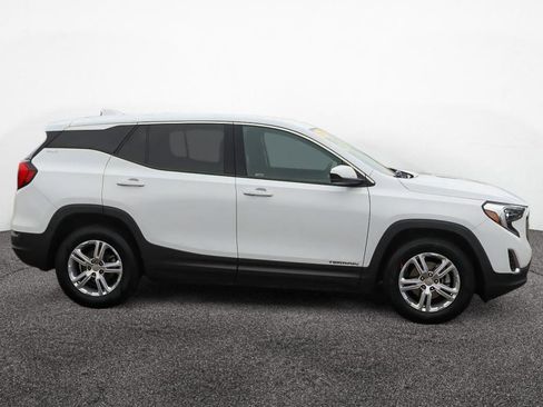Used 2020 GMC Terrain SLE image 7