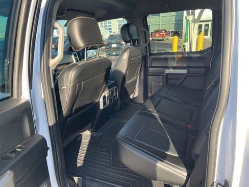 Used 2018 Ford F150 Lariat w/ Equipment Group 502A Luxury image 11
