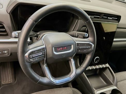 Used 2025 GMC Terrain Elevation AWD/4WD image 18