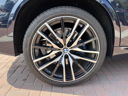 Used 2022 BMW X5 M50i w/ Premium Package AWD/4WD image 13