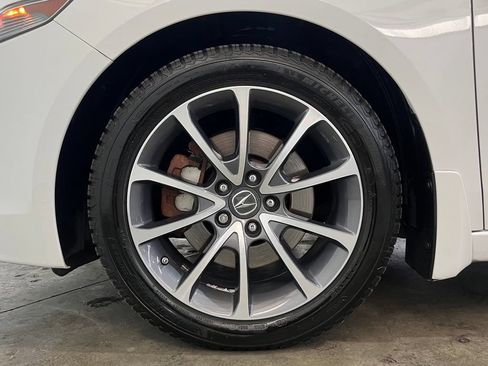 Used 2015 Acura TLX V6 SH-AWD w/ Technology Pkg image 16