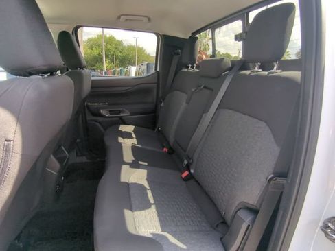 Used 2025 Ford Ranger XLT w/ Black Appearance Package RWD image 15