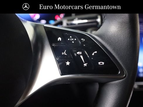 Used 2026 Mercedes-Benz GLC 300 4MATIC image 16