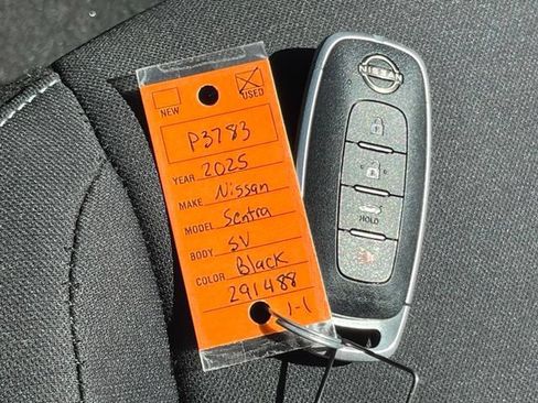 Used 2025 Nissan Sentra SV FWD image 32