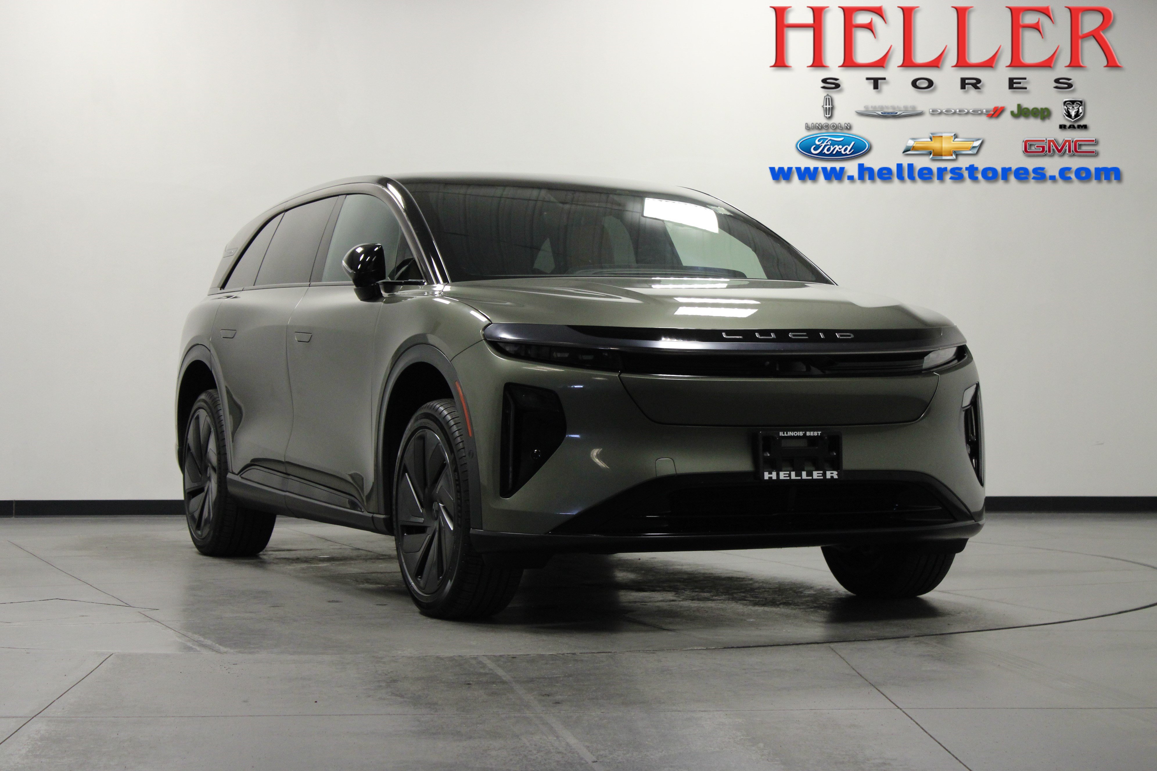 Used 2026 Lucid Gravity Grand Touring AWD/4WD image 1