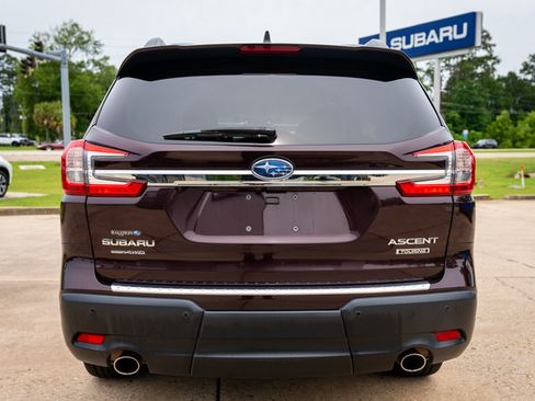 Used 2023 Subaru Ascent Touring AWD/4WD image 5