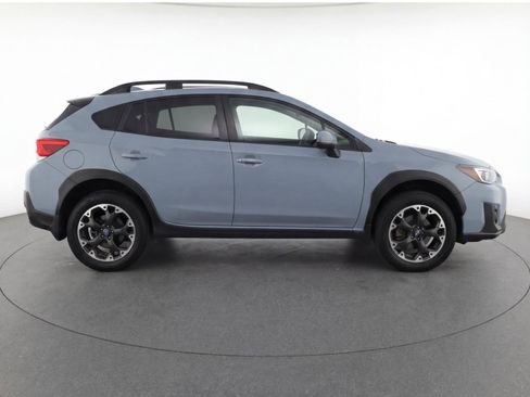 Used 2022 Subaru Crosstrek 2.0i Premium image 8
