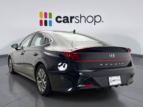Used 2023 Hyundai Sonata SEL w/ Preferred Accessory Package FWD image 3
