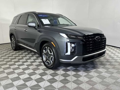 Used 2025 Hyundai Palisade SEL image 2