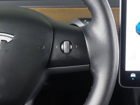 Used 2024 Tesla Model Y Long Range image 22