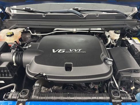 Used 2022 Chevrolet Colorado Z71 w/ Safety Package image 39