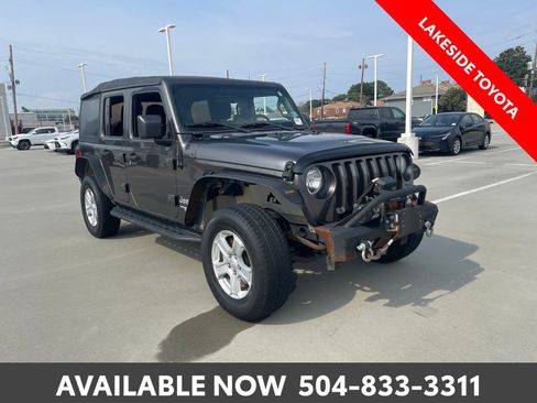 Used 2019 Jeep Wrangler Unlimited Sport S AWD/4WD image 7