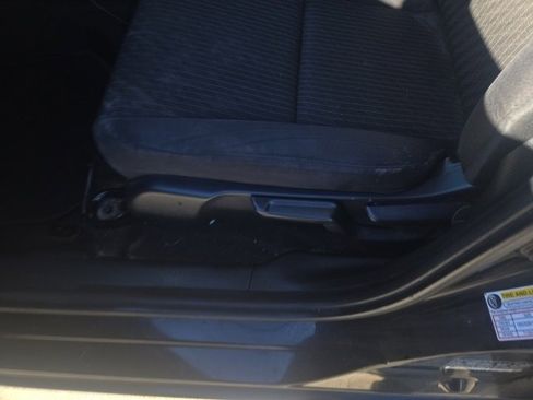 Used 2018 Honda Fit EX image 8