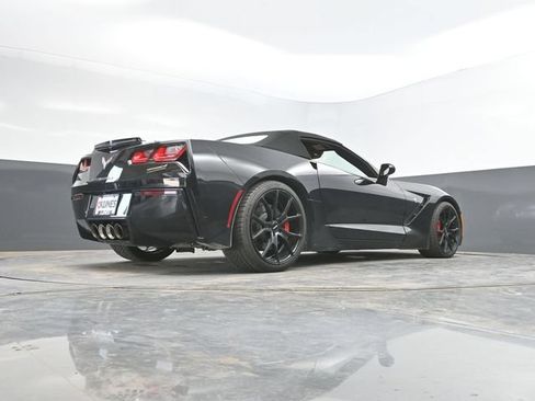 Used 2019 Chevrolet Corvette Stingray Convertible w/ 2LT Preferred Equipment Group RWD image 38