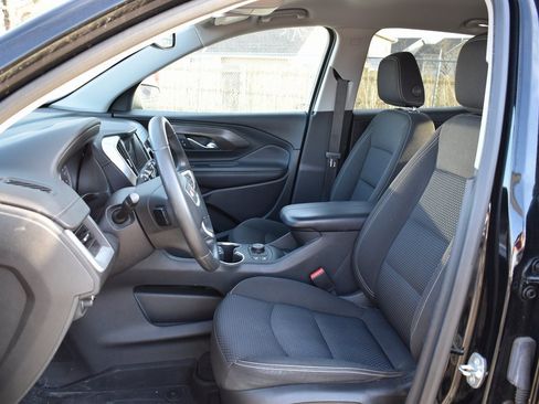 Used 2022 GMC Terrain SLE w/ Driver Convenience Package image 6