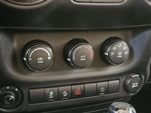 Used 2017 Jeep Wrangler Unlimited Sport image 15