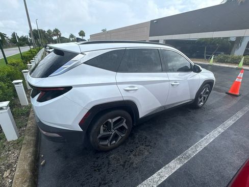 Certified 2023 Hyundai Tucson SEL w/ Convenience Package FWD image 18