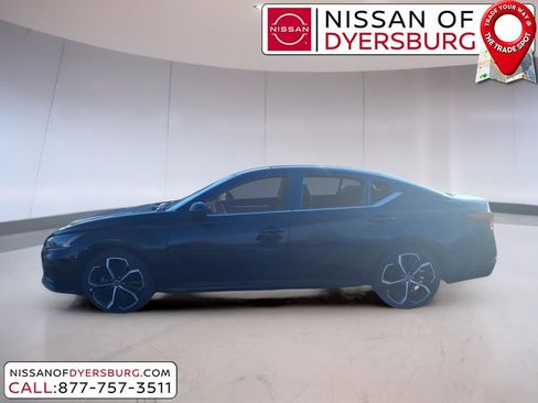 Used 2024 Nissan Altima 2.5 SR image 6