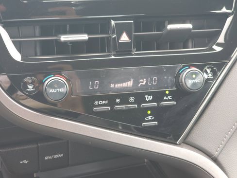 Used 2024 Toyota Camry LE FWD image 22