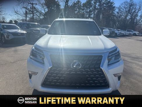Used 2023 Lexus GX 460 Premium w/ Premium Package image 10