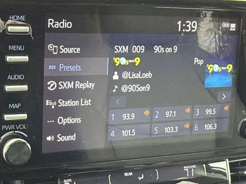 Used 2024 Toyota Sienna XLE image 16