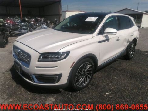 Used 2019 Lincoln Nautilus Reserve image 1