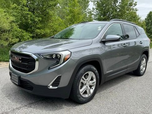 Used 2018 GMC Terrain SLE w/ Driver Convenience Package FWD image 1