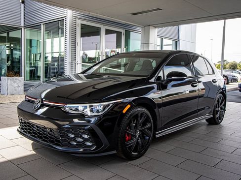 Used 2023 Volkswagen GTI SE w/ SE Leather Package image 11