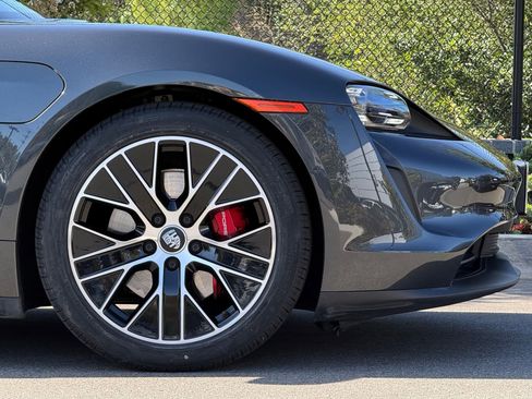 Certified 2024 Porsche Taycan 4S AWD/4WD image 12
