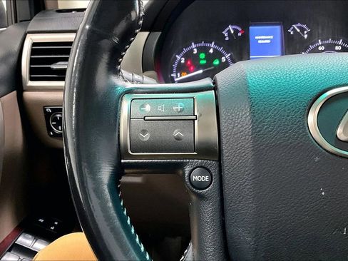 Used 2017 Lexus GX 460 image 24