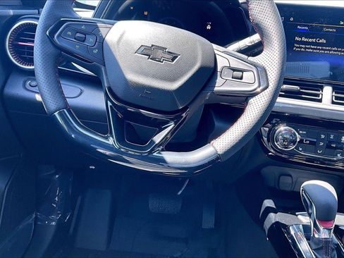 New 2026 Chevrolet Trax RS w/ Sunroof Package FWD image 7