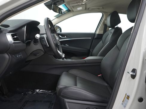 Used 2026 Genesis G70 2.5T AWD/4WD image 22