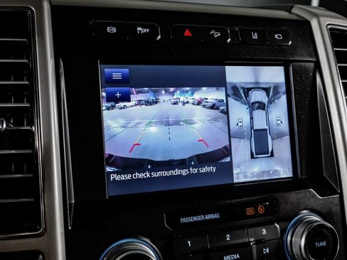 Used 2020 Ford F350 King Ranch w/ King Ranch Ultimate Package AWD/4WD image 21